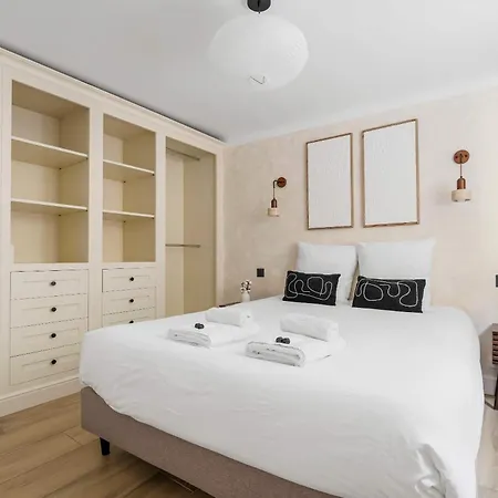 A063 Superbe 2 Avec Terrasse Centre Appartement Cannes