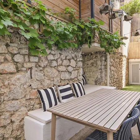 A063 Superbe 2 Avec Terrasse Centre Apartment Cannes
